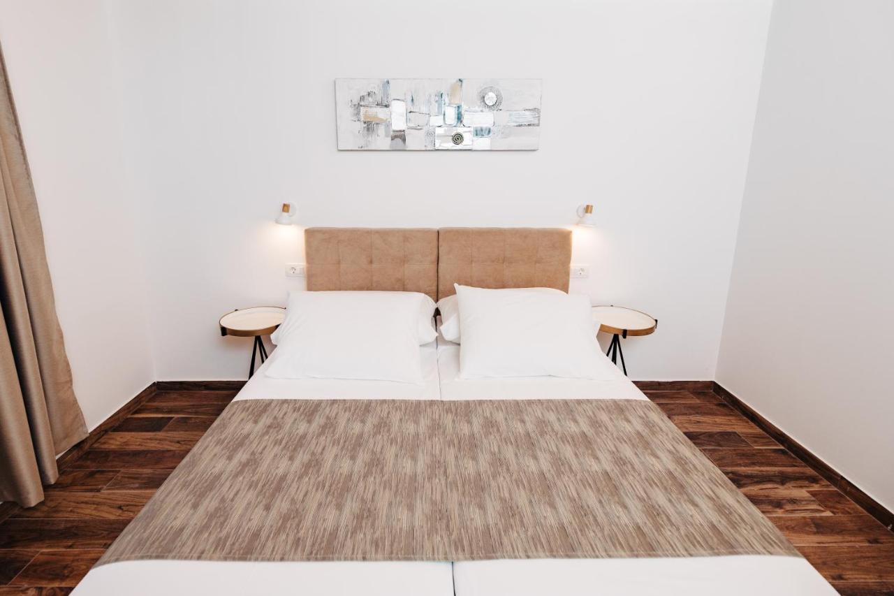 Villa Diana Tribunj  Ngoại thất bức ảnh