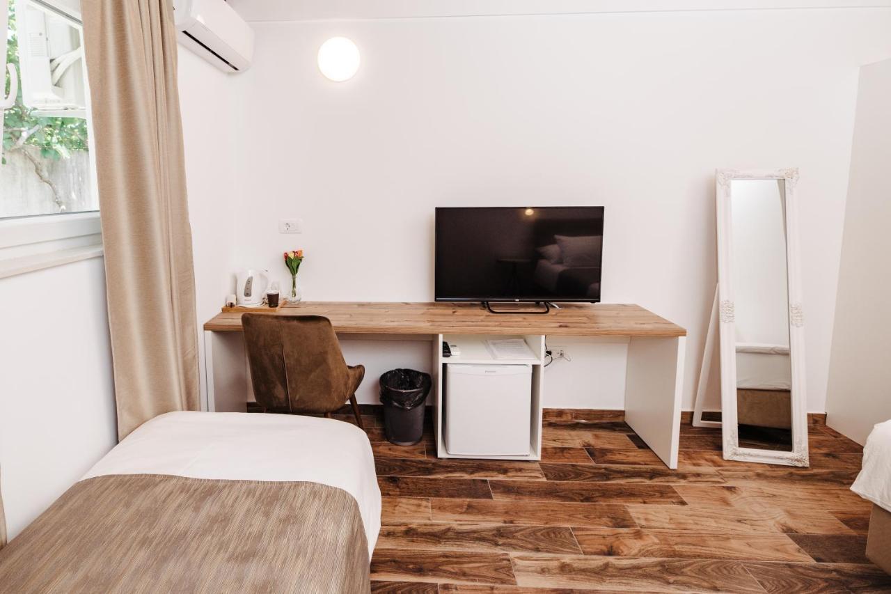 Villa Diana Tribunj  Ngoại thất bức ảnh